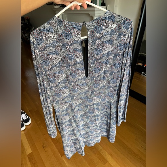 Never worn blue long sleeve keyhole Abercrombie dress - Picture 3 of 3